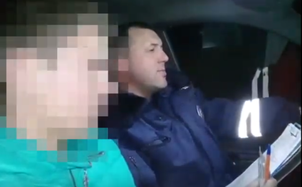 Пьяный школьник без прав катался на чужой машине на Ставрополье. ВИДЕО